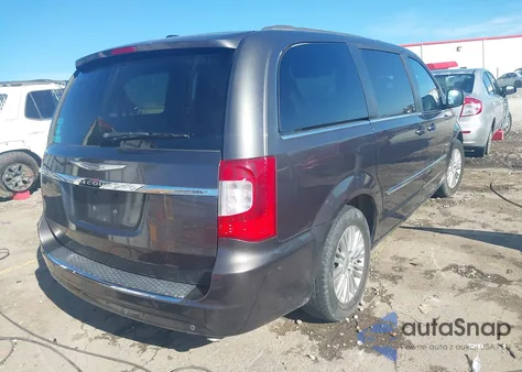2015 Chrysler Town & Country Touring-L z USA, uszkodzony, nr VIN 2C4RC1CG2FR620120